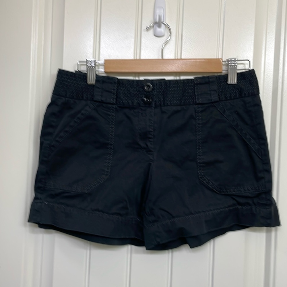 White House Black Market Shorts‎